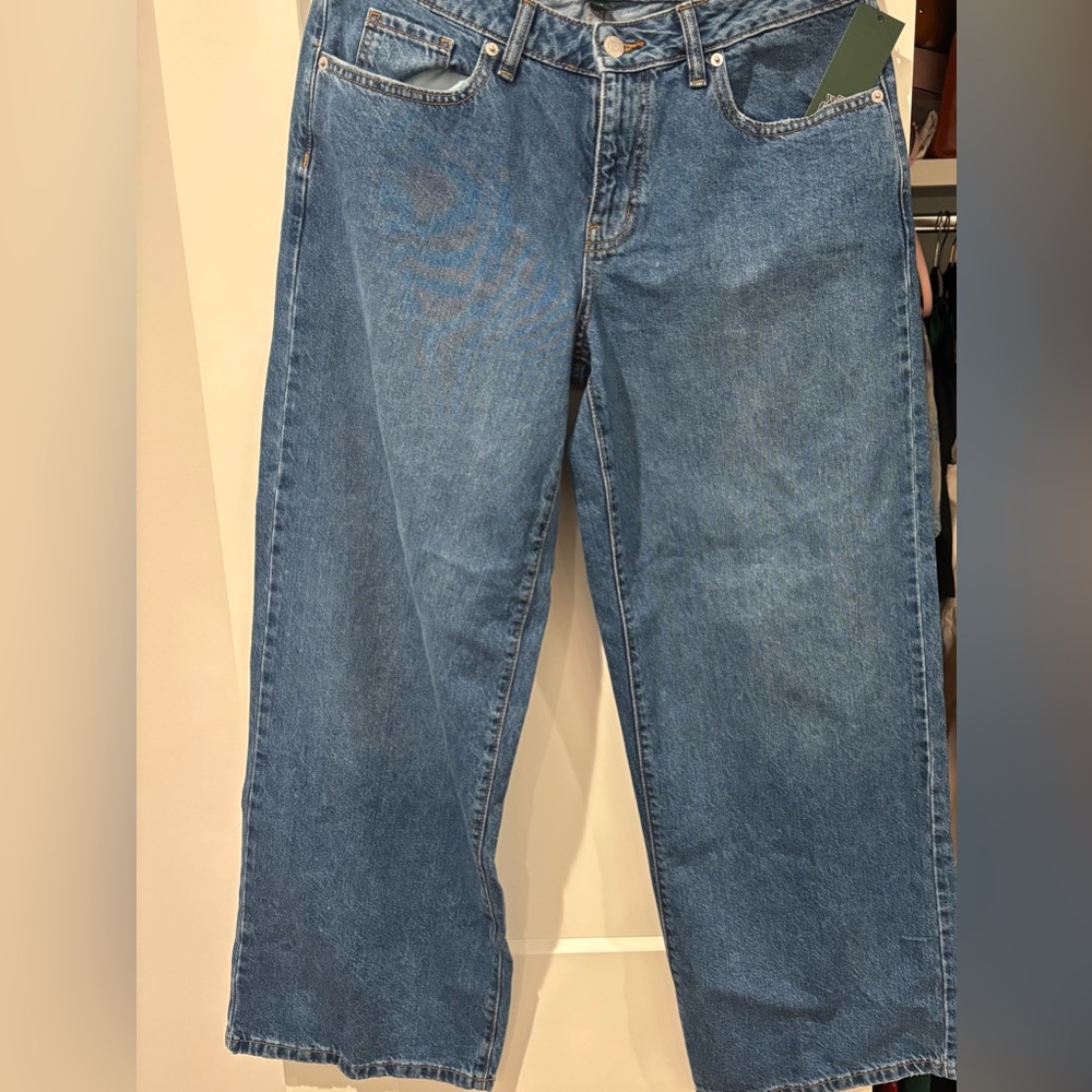 Target Mid-Rise Midi Short Jeans